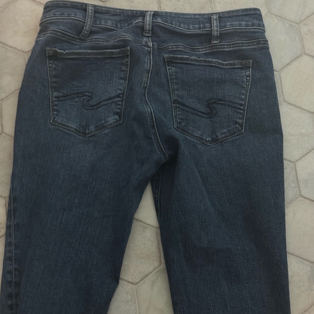 Silver Jeans Women's Deep Indigo Straight Leg Jeans
